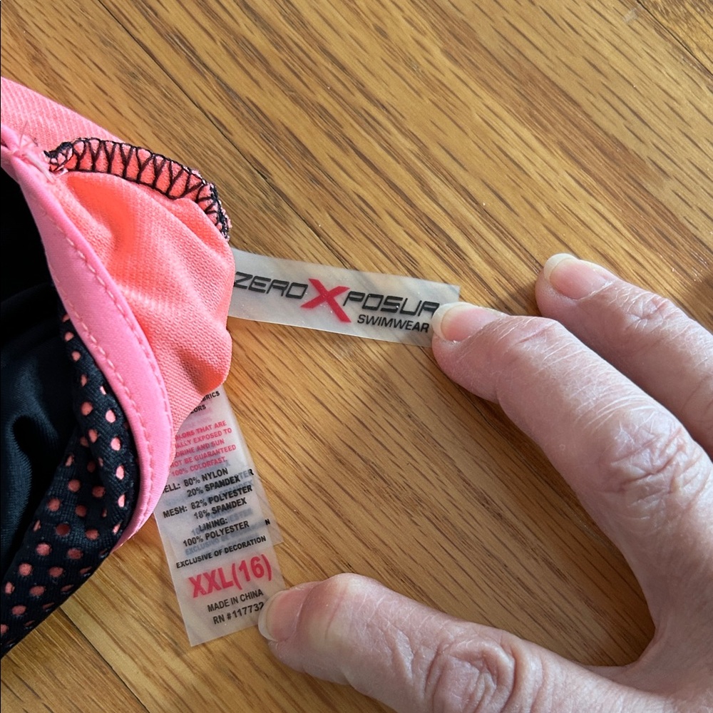 ZeroXposure Tankini Top & Swim Shorts - EUC - Picture 2 of 8